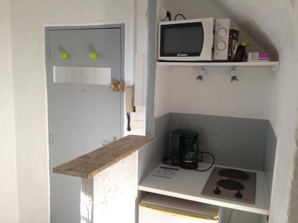 Appartement L'Atypique Пертюи Екстериор снимка